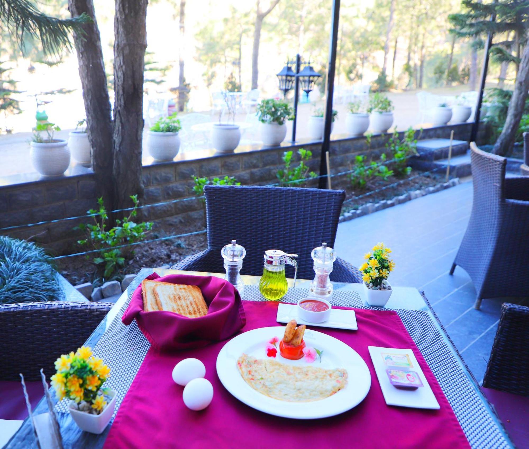 Hotel Deventure Shimla Hills Kandāghāt Zewnętrze zdjęcie